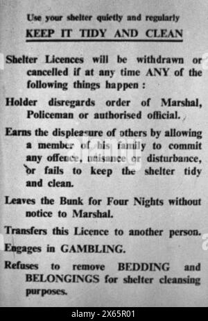 Regole di riparo antiaereo durante il Blitz, Londra Regno Unito 1941 Foto Stock