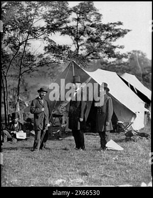 Antietam, MD Allan Pinkerton, presidente Lincoln, e il maggiore generale John A. McClernand, Civil War Photographs 1861-1865 Foto Stock