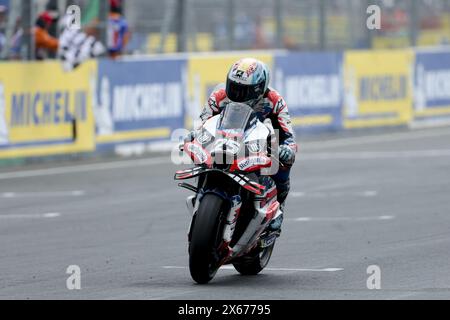 Raul Fernandez di Spagna #25 e Trackhouse Racing (Aprilia) in azione durante il MotoGP Michelin Grand Prix de France 2024 (27 giri) il giorno 3 sul circuito Bugatti il 12 maggio, a le Mans, Francia Foto Stock