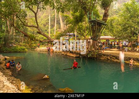 Blue Lagoon 1 vicino a Vang Vieng, Laos, Asia Foto Stock