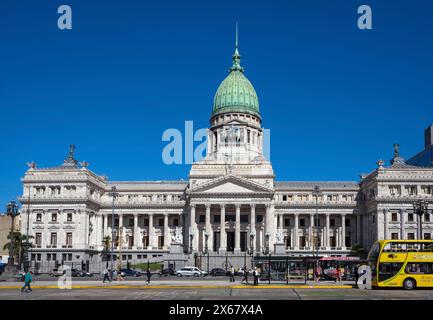 Buenos Aires, Argentina, Parlamento. Il Palazzo dei Congressi argentino (in spagnolo: Palacio del Congreso de la Nacion Argentina) di Buenos Aires è la sede del Congresso Nazionale argentino. L'edificio del parlamento si trova nel quartiere di Balvanera in Plaza del Congreso. Foto Stock