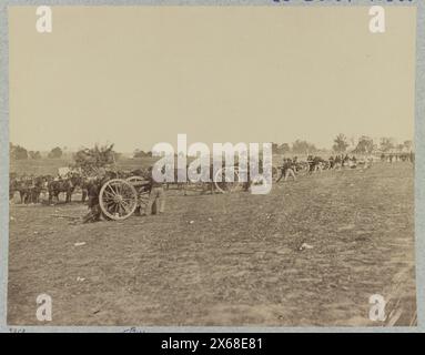 Batteria D, 2d (ad esempio 5°?) U.S. Artillery, in azione sul lato sud del fiume Rappahannock sotto Fredericksburg, Virginia, 4 giugno 1863, Civil War Photographs 1861-1865 Foto Stock