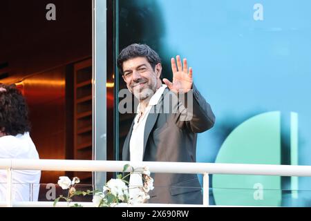 Cannes, Francia. 13 maggio 2024. © PHOTOPQR/LE PARISIEN/Fred Dugit ; Cannes ; 13/05/2024 ; Cuture/Cinéma Palais des festival à Cannes (06), le 13 mai 2024 A la veille de l'ouverture du jury du 77e festival de Cannes l'acteur italien Pierfrancesco Favino i membri della giuria del 77° Festival di Cannes si alternano durante una cena al Grand Hyatt Cannes Hotel Martinez, alla vigilia della cerimonia di apertura della 77a edizione del Festival di Cannes a Cannes, Francia meridionale, il 13 maggio 2024. *** Didascalia locale *** 77e festival de Cannes credito: MAXPPP/Alamy Live News Foto Stock