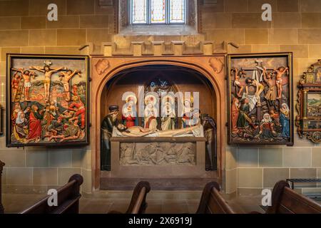 Sepoltura dell'altare di Cristo nella chiesa parrocchiale protestante di San Michele, Schwäbisch Hall, Baden-Württemberg, Germania Foto Stock