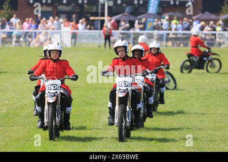 11 maggio 2024 il team di esposizione motociclistica Imps si è formato al Nottinghamshire County Show Foto Stock