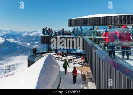 Ristorante Summit sulla vetta del Nebelhorn (2224 m), Oberstdorf, Allgäu, Svevia, Baviera, Germania Foto Stock