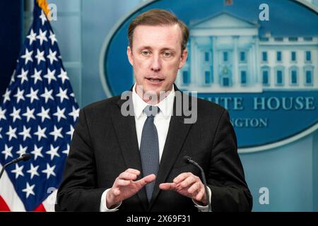 Washington, District of Columbia, USA. 13 maggio 2024. JAKE SULLIVAN, consigliere per la sicurezza nazionale, parla a un briefing stampa nella White House Press Briefing Room alla Casa Bianca di Washington, DC. (Credit Image: © Michael Brochstein/ZUMA Press Wire) SOLO PER USO EDITORIALE! Non per USO commerciale! Foto Stock