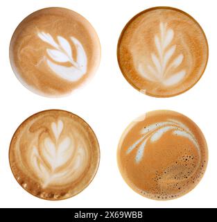 Schiuma di caffè con latte art isolata su bianco, vista dall'alto Foto Stock