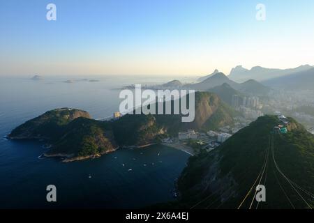 Rio de Janeiro, Brasile - 28 aprile 2024: Vista panoramica di Rio de Janeiro Foto Stock