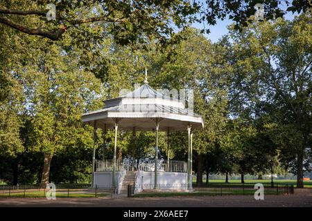 Hyde Park London, storico palco aperto nel 1886 a Hyde Park, Londra, Inghilterra, Regno Unito, 2023 Foto Stock