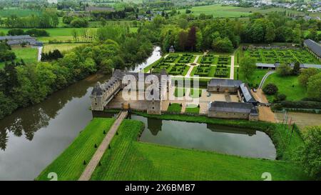 Foto drone Rocher Portail castello Francia Europa Foto Stock