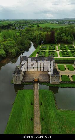 Foto drone Rocher Portail castello Francia Europa Foto Stock