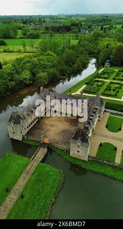 Foto drone Rocher Portail castello Francia Europa Foto Stock