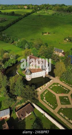 Foto drone castello di Saint-Germain-de-Livet Francia Europa Foto Stock