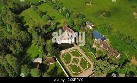 Foto drone castello di Saint-Germain-de-Livet Francia Europa Foto Stock