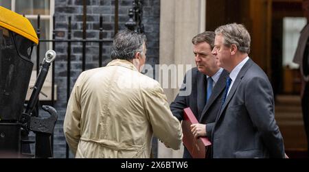 Londra, Regno Unito. 14 maggio 2024. Mel Stride, Segretario del lavoro e delle pensioni, (centro) e Alister Jack, Segretario scozzese, (destra) in una riunione di gabinetto al 10 di Downing Street a Londra, che si svolgeva contemporaneamente al summit "farm to folk" al 10 di Downing Street crediti: Ian Davidson/Alamy Live News Foto Stock