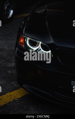 Foto ravvicinata del faro BMW E46 Foto Stock