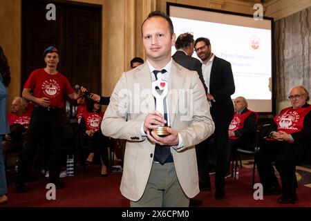 Milano, Italia. 14 maggio 2024. Premiato Hermann MrquiandMilano, Italia - Cronaca Martedì, 14 maggio, 2024. (Foto di Marco Ottico/Lapresse) Premio campione Milano, Italia - News martedì 14 maggio 2024. (Foto di Marco otto/Lapresse) credito: LaPresse/Alamy Live News Foto Stock