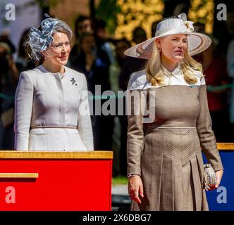 Oslo, Norwegen. 14 maggio 2024. La regina danese Maria e la principessa ereditaria norvegese mette Marit partecipano alla cerimonia di posa delle Corde presso il Monumento Nazionale di Oslo credito: Albert Nieboer POINT THE VUE OUT/dpa/Alamy Live News Foto Stock