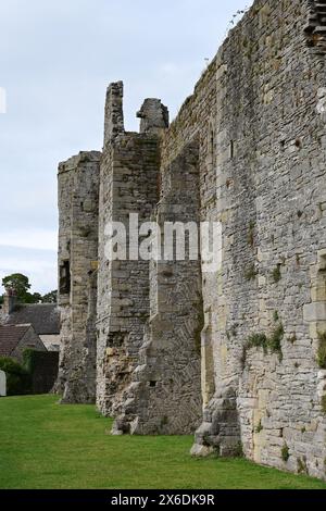 Castello di Middleham, Middleham, vicino a Ripon a Wensleydale, North Yorkshire, Inghilterra, Regno Unito Foto Stock