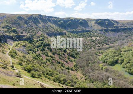 Vista aerea della riserva naturale nazionale Craig y Cilau, Powys, Galles, Regno Unito Foto Stock