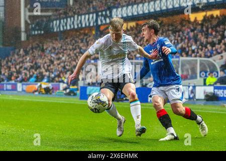 Glasgow, Regno Unito. 14 maggio 2024. Nell'ultima partita della Scottish Premiership, i Rangers giocano a Dundee all'Ibrox Stadium di Glasgow, Scozia, Regno Unito. Prima della partita i Rangers sono 6 punti dietro al Celtic, che ha bisogno di 1 solo punto per vincere la Coppa di Lega, quindi una vittoria contro il Dundee è imperativa. Crediti: Findlay/Alamy Live News Foto Stock