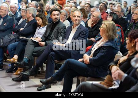 Camon, Francia. 14 maggio 2024. Candidato di spicco del Partito socialista francese (PS) e del Partito Editoriale per le elezioni europee e deputato francese Raphael Glucksmann durante una riunione, in vista delle prossime elezioni europee, a Camon, vicino ad Amiens, Francia settentrionale, il 14 maggio, 2024. foto di Raphael Lafargue/ABACAPRESS. COM credito: Abaca Press/Alamy Live News Foto Stock