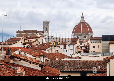 Vista sui tetti nel centro di Firenze Foto Stock