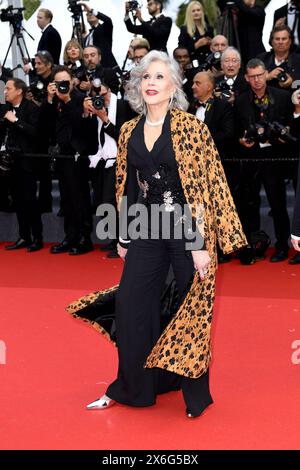 Jane fonda bei der Eroeffnung / Opening vom 77. Cannes Filmfestival mit der Kinopremiere vom Film il secondo atto am 14.05.2024 a Cannes Cannes Festival 2024 - apertura e secondo atto Premiere *** Jane fonda all'apertura del Festival di Cannes 77 con la prima teatrale del film il secondo atto il 14 05 2024 al Festival di Cannes 2024 inaugurazione del secondo atto Foto Stock