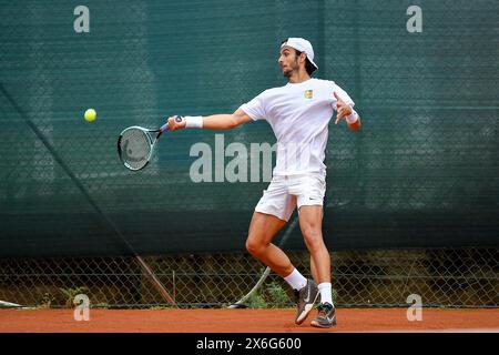 Torino, Italia. 14 maggio 2024. Italia, Torino 14/05/2024Sporting Press Club (Torino). Challenger 175 Piemonte Open intesa Sanpaolo Tournament qualifiche Lorenzo Musetti dell'Italia durante il Challenger 175 Piemonte Open intesa Sanpaolo Tournament Credit: Independent Photo Agency/Alamy Live News Foto Stock