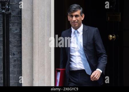 Londra, Regno Unito. 15 maggio 2024. Il primo ministro britannico Rishi Sunak lascia Downing Street per i PMQ. Credito: Justin ng/Alamy Live News. Foto Stock