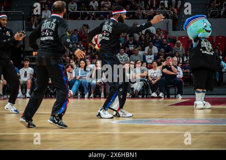 Gli Harlem Globetrotters si esibiscono al Prince Felipe Pavilion di Saragozza, Spagna Foto Stock