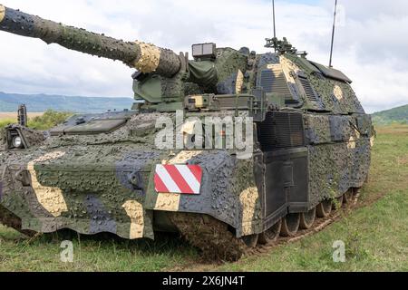 Panzerhauditze 2000 (PzH 2000) Olucitore blindato, olucitore semovente tedesco da 155 mm Foto Stock