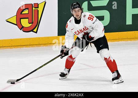 Danimarca vs Canada, partita Del gruppo A del Campionato del mondo 2024 IIHF, a Praga, Repubblica Ceca, il 12 maggio 2024. Connor Bedard del Canada. (Foto CTK/V Foto Stock