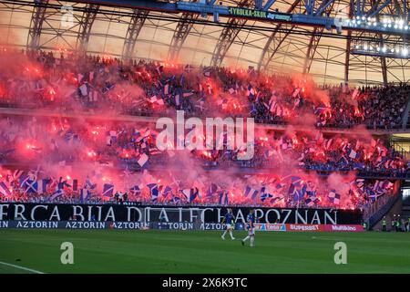 I fan di Lech Poznan hanno visto durante la partita PKO BP Ekstraklasa tra Lech Poznan e Legia Warszawa all'Enea Stadium. Punteggi finali; Lech Poznan 1: 2 Legia Warszawa. Foto Stock