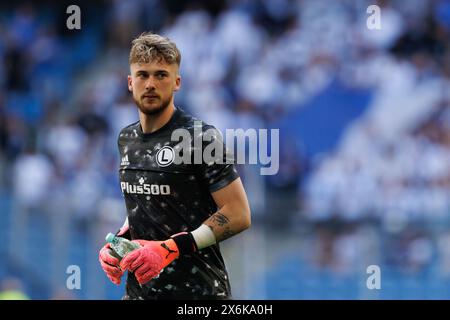 Kacper Tobiasz di Legia Warszawa visto in azione durante la partita PKO BP Ekstraklasa tra Lech Poznan e Legia Warszawa all'Enea Stadium. Punteggi finali; Lech Poznan 1: 2 Legia Warszawa. Foto Stock