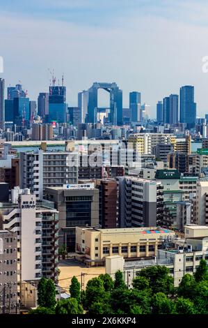 Grande città portuale di Osaka e centro economico sull'isola giapponese di Honshu, in Giappone Foto Stock