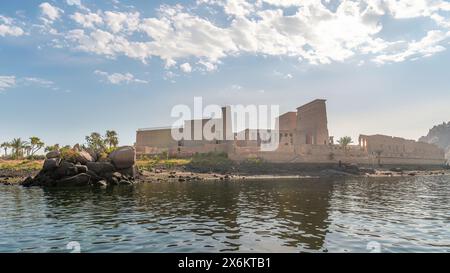 Il tempio di file si trova sull'isola di Agilkia nell'Egitto meridionale. Foto Stock