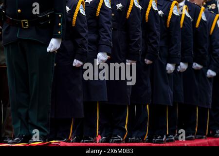 Washington, Vereinigte Staaten. 15 maggio 2024. I membri delle forze dell'ordine partecipano al National Peace Officers Memorial Service presso il Campidoglio degli Stati Uniti a Washington DC mercoledì 15 maggio 2024. Credito: Bonnie Cash/Pool tramite CNP/dpa/Alamy Live News Foto Stock