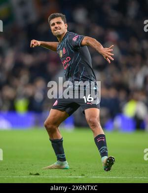 Londra, Regno Unito. 14 maggio 2024 - Tottenham Hotspur V Manchester City - Premier League - Tottenham Hotspur Stadium. Rodri celebra la vittoria contro il Tottenham. Crediti immagine: Mark Pain / Alamy Live News Foto Stock