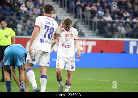 San Pietroburgo, Russia. 15 maggio 2024. Ivan Oblyakov (10) del CSKA visto in azione durante la Coppa di Russia 2023/2024 partita di calcio tra Zenit San Pietroburgo e CSKA Mosca alla Gazprom Arena. Punteggio finale; Zenit 0:0 CSKA (5:4, calci di rigore), Zenit ha raggiunto la superfinale della Coppa di calcio russa. (Foto di Maksim Konstantinov/SOPA Images/Sipa USA) credito: SIPA USA/Alamy Live News Foto Stock