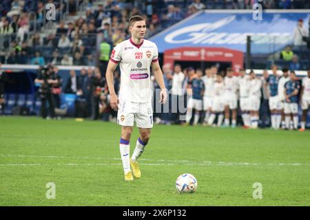 San Pietroburgo, Russia. 15 maggio 2024. Tamerlan Musaev (C) del CSKA visto in azione durante la Coppa di Russia 2023/2024 partita di calcio tra Zenit San Pietroburgo e CSKA Mosca alla Gazprom Arena. Punteggio finale; Zenit 0:0 CSKA (5:4, calci di rigore), Zenit ha raggiunto la superfinale della Coppa di calcio russa. Credito: SOPA Images Limited/Alamy Live News Foto Stock