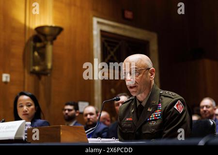 Il tenente generale Scott A. Spellmon, Chief Engineers for the U.S. Army Corps of Engineers, testimonia davanti alla sottocommissione per gli stanziamenti del Senato sull'energia e lo sviluppo idrico durante un'audizione a Capitol Hill a Washington, DC, USA, mercoledì 15 maggio 2024. Foto di Aaron Schwartz/CNP/ABACAPRESS. COM Foto Stock