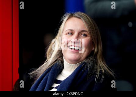 Foto del file datata 05-03-2023 della manager del Chelsea Emma Hayes. Hayes è stato assistente del capo-allenatore della prima squadra Vic Akers all'Arsenal prima di arrivare a Chelsea. Data foto: Domenica 5 marzo 2023. Data di pubblicazione: Giovedì 16 maggio 2024. Foto Stock