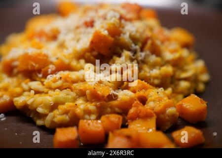 Risotto alle zucche fatto in casa Foto Stock