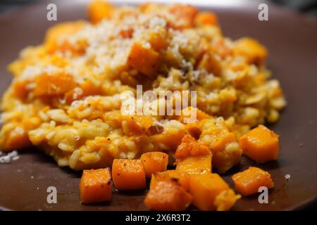 Risotto alle zucche fatto in casa Foto Stock