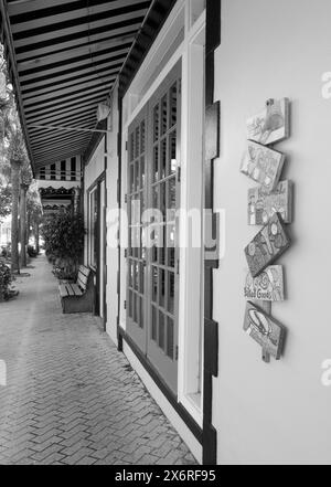 Scena di strada a Cocoa Village, Florida, Stati Uniti. Foto Stock