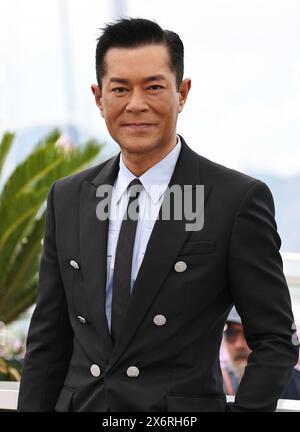 Cannes, Francia. 16 maggio 2024. L'attore Louis Koo posa durante una chiamata fotografica per il film "Twilight of the Warriors: Walled in" alla 77a edizione del Festival di Cannes a Cannes, nel sud della Francia, il 16 maggio 2024. Crediti: Gao Jing/Xinhua/Alamy Live News Foto Stock