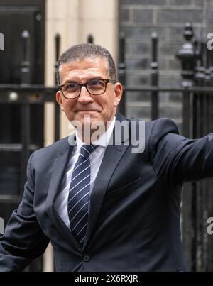 Londra, Regno Unito. 16 maggio 2024. Diplomatici arabi lasciano un incontro al 10 Downing Street, ambasciatore britannico di Londra Sherif Kamel credito: Ian Davidson/Alamy Live News Foto Stock