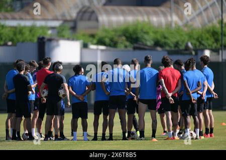 Roma, Italia. 16 maggio 2024. La squadra Atalanta si confronta con il capo-allenatore di Atalanta Gian Piero Gasperini durante la sessione di allenamento Atalanta BC Media Open Day presso il Centro Olimpico Giulio onesti di Roma - mercoledì 16 maggio 2024 - Sport Soccer (foto di Alfredo Falcone/LaPresse) crediti: LaPresse/Alamy Live News Foto Stock